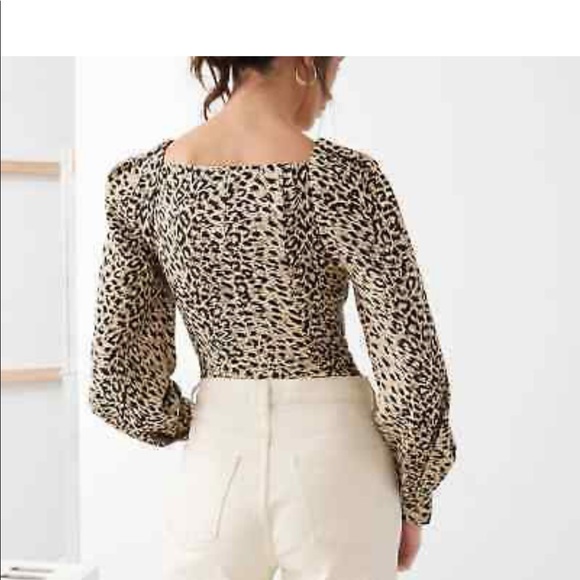 & other stories leopard print long sleeve top - Picture 3 of 6